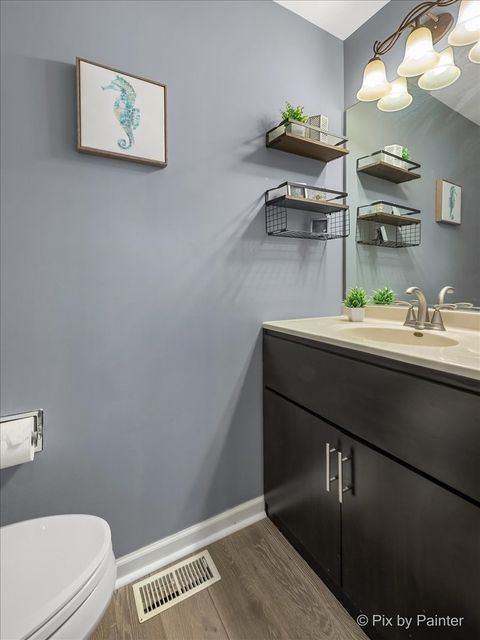 Tiny photo for 201 Millers Crossing #201, Itasca, IL 60143 (MLS # 12563588)