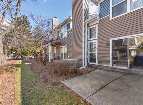 Tiny photo for 201 Millers Crossing #201, Itasca, IL 60143 (MLS # 12563588)
