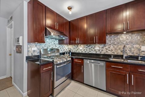 Tiny photo for 201 Millers Crossing #201, Itasca, IL 60143 (MLS # 12563588)