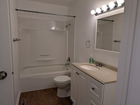 Tiny photo for 4712 W Oakwood Drive #4, McHenry, IL 60050 (MLS # 12532307)