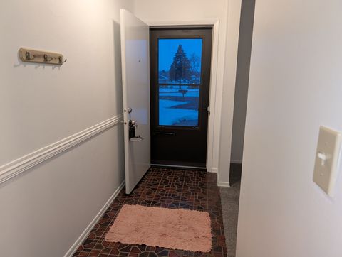 Tiny photo for 4712 W Oakwood Drive #4, McHenry, IL 60050 (MLS # 12532307)