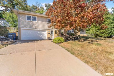 Tiny photo for 740 MISSISSIPPI Boulevard, Bettendorf, IA 52722 (MLS # QC4268739)