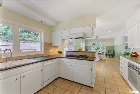 Tiny photo for 740 MISSISSIPPI Boulevard, Bettendorf, IA 52722 (MLS # QC4268739)