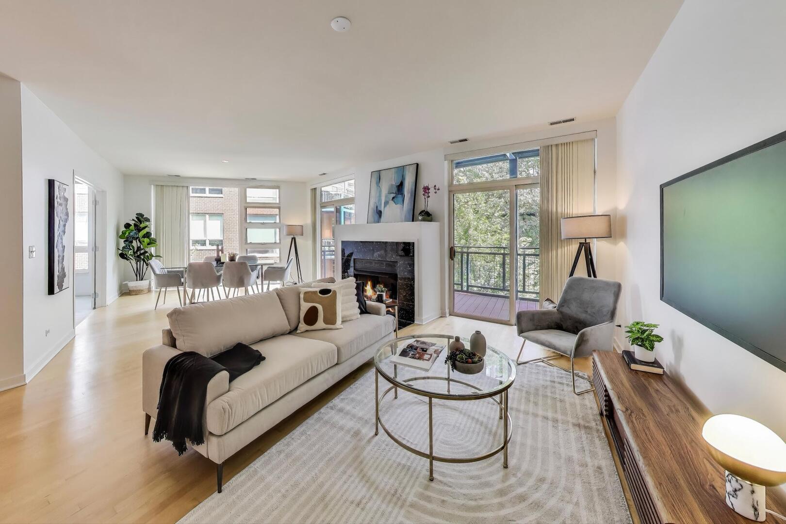 1151 W Washington Boulevard 134