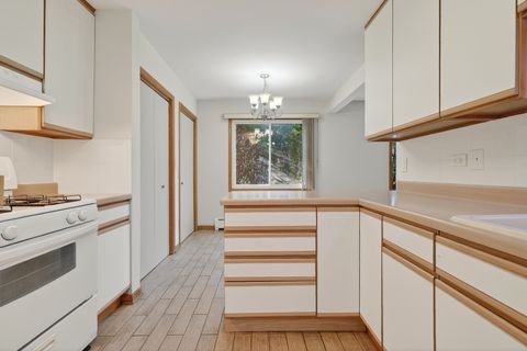 Tiny photo for 918 E OLD WILLOW Road #103, Prospect Heights, IL 60070 (MLS # 12544945)