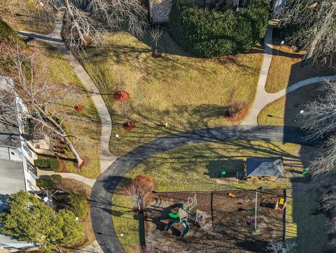 Tiny photo for 918 E OLD WILLOW Road #103, Prospect Heights, IL 60070 (MLS # 12544945)