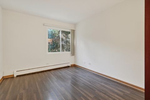 Tiny photo for 918 E OLD WILLOW Road #103, Prospect Heights, IL 60070 (MLS # 12544945)