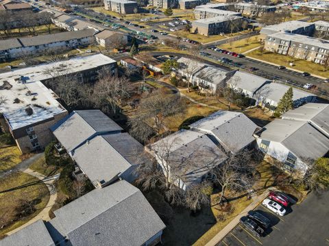 Tiny photo for 918 E OLD WILLOW Road #103, Prospect Heights, IL 60070 (MLS # 12544945)