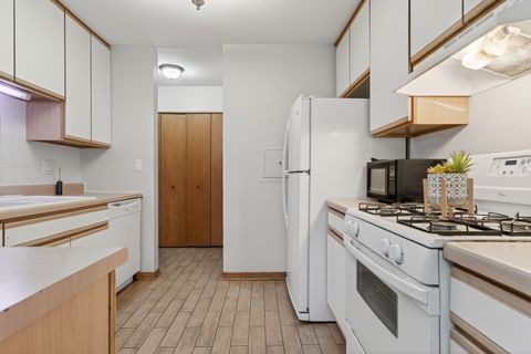 Tiny photo for 918 E OLD WILLOW Road #103, Prospect Heights, IL 60070 (MLS # 12544945)