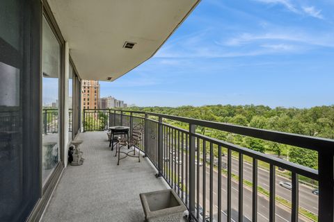 Tiny photo for 3470 N Lake Shore Drive #9BC, Chicago, IL 60657 (MLS # 12409546)