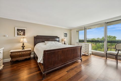 Tiny photo for 3470 N Lake Shore Drive #9BC, Chicago, IL 60657 (MLS # 12409546)