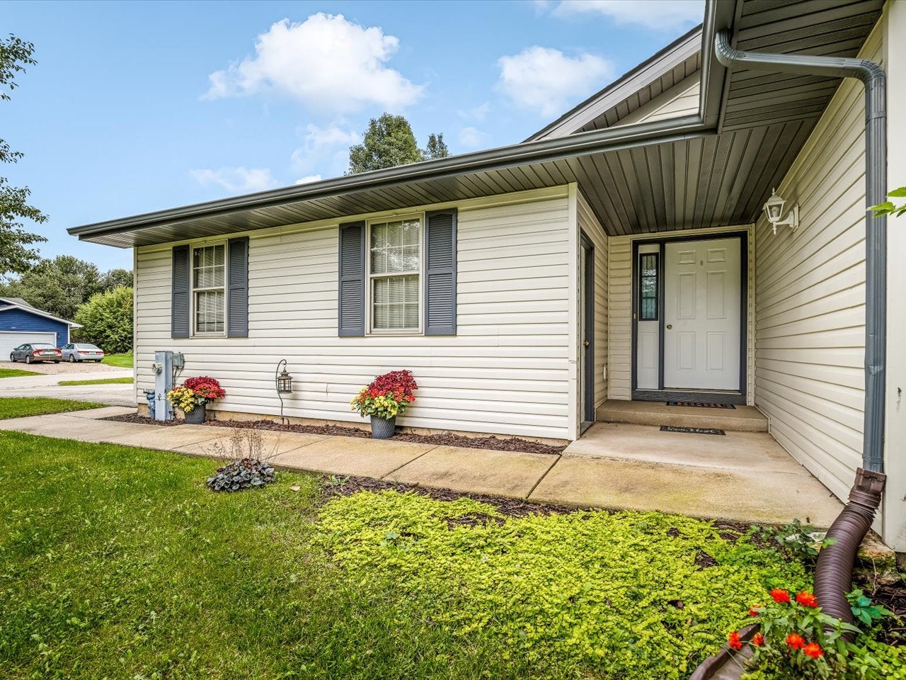 101 Gables Drive SW