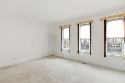 Tiny photo for 6941 S East End Avenue, Chicago, IL 60649 (MLS # 12528587)