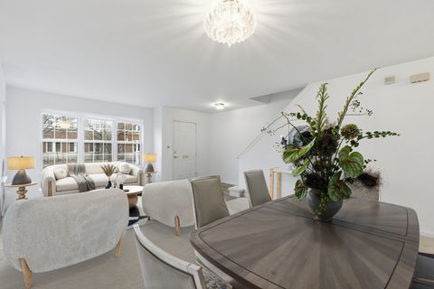 Tiny photo for 6941 S East End Avenue, Chicago, IL 60649 (MLS # 12528587)