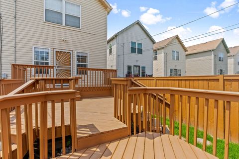 Tiny photo for 6941 S East End Avenue, Chicago, IL 60649 (MLS # 12528587)