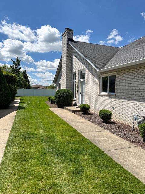 Tiny photo for 8821 Bluebird Drive, Tinley Park, IL 60487 (MLS # 12682857)