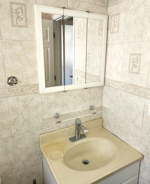 Tiny photo for 8843 Robin Drive #C, Des Plaines, IL 60016 (MLS # 12578698)