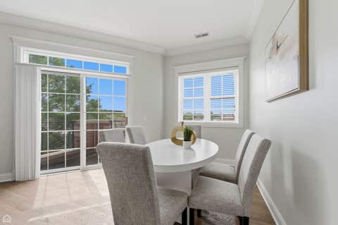 Tiny photo for 4705 S Champlain Avenue #202, Chicago, IL 60615 (MLS # 12700530)