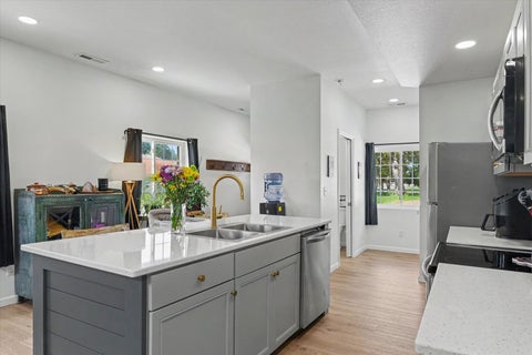 Tiny photo for 652 E Summer Street, Paxton, IL 60957 (MLS # 12735308)