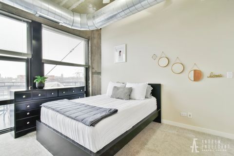 Tiny photo for 1071 W 15TH Street #314, Chicago, IL 60608 (MLS # 12609352)