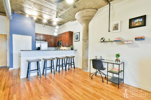 Tiny photo for 1071 W 15TH Street #314, Chicago, IL 60608 (MLS # 12609352)