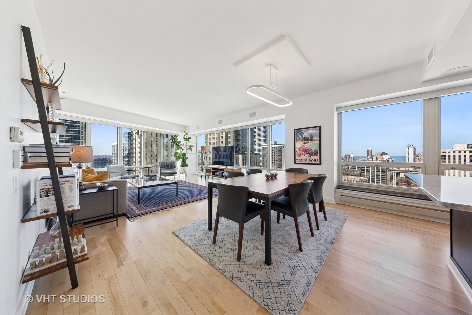 57 E Delaware Place 2705