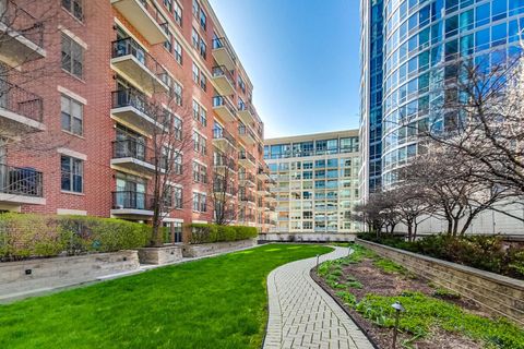 Tiny photo for 1250 S INDIANA Avenue #1013, Chicago, IL 60605 (MLS # 12586870)