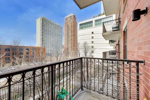Tiny photo for 1250 S INDIANA Avenue #1013, Chicago, IL 60605 (MLS # 12586870)