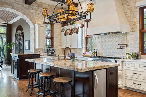 Tiny photo for 808 Rivercliff Drive, Spicewood, TX 78669 (MLS # 12773317)