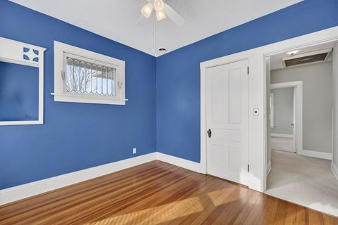 Tiny photo for 220 E Dover Court, Davenport, IA 52803 (MLS # 12550457)