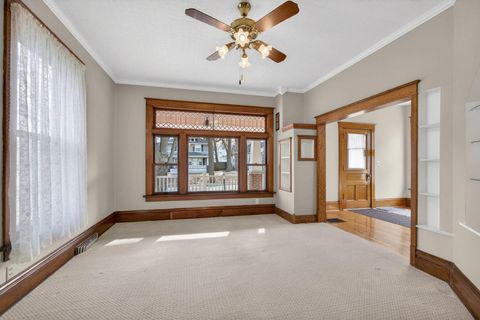 Tiny photo for 220 E Dover Court, Davenport, IA 52803 (MLS # 12550457)