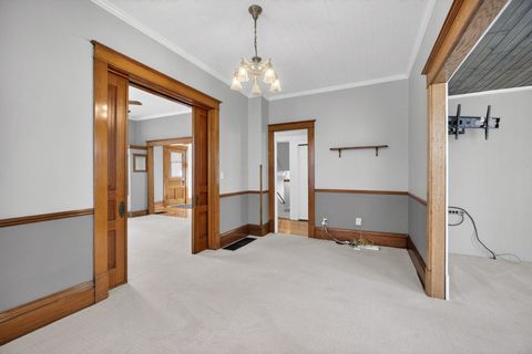 Tiny photo for 220 E Dover Court, Davenport, IA 52803 (MLS # 12550457)