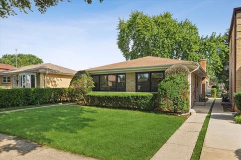 Photo of 3820 Dobson Street, Skokie, IL 60076 (MLS # 12726508)