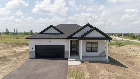 Photo of 16101 W Benck Street, Manhattan, IL 60442 (MLS # 12447409)