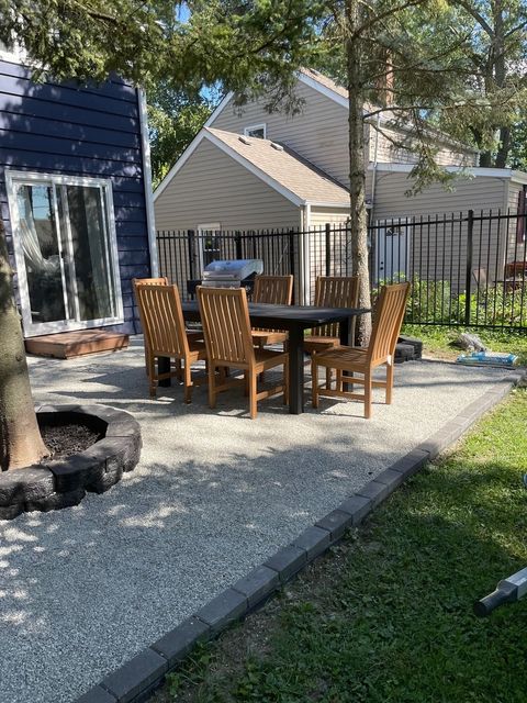 Tiny photo for 523 N Cedar Road, New Lenox, IL 60451 (MLS # 12536857)