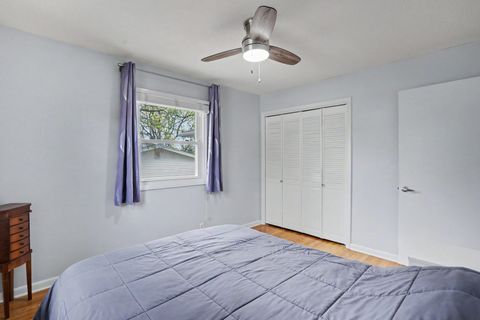 Tiny photo for 1935 Fairmeadows Court, Bettendorf, IA 52722 (MLS # 12620853)