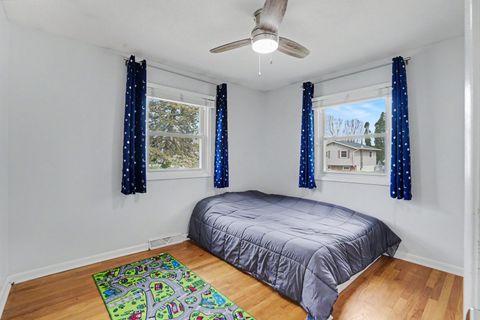 Tiny photo for 1935 Fairmeadows Court, Bettendorf, IA 52722 (MLS # 12620853)