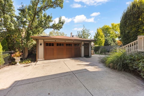Tiny photo for 405 S HAWTHORNE Avenue, Elmhurst, IL 60126 (MLS # 12777096)