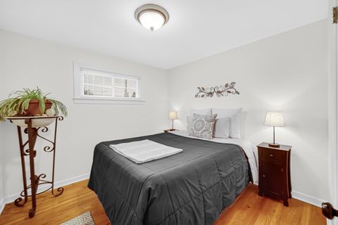 Tiny photo for 474 N Highview Avenue, Elmhurst, IL 60126 (MLS # 12463808)
