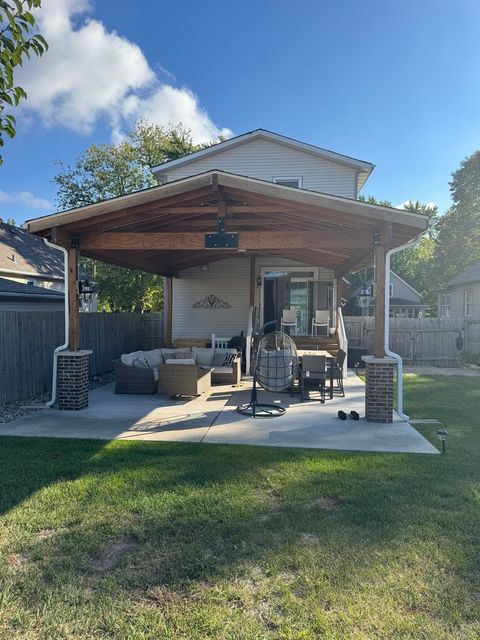 Tiny photo for 2042 Grove Street, Blue Island, IL 60406 (MLS # 12496045)