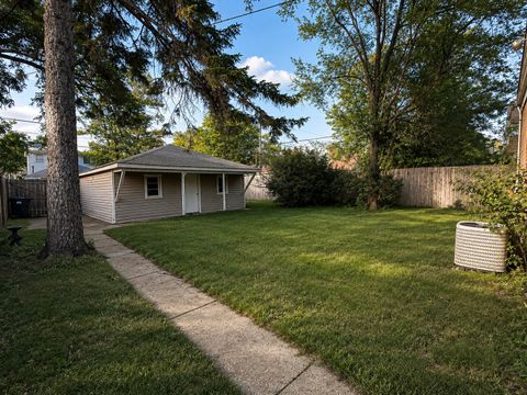 Tiny photo for 3201 Adams Street, Bellwood, IL 60104 (MLS # 12666045)