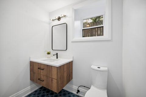 Tiny photo for 4522 N Kenton Avenue, Chicago, IL 60630 (MLS # 12779159)