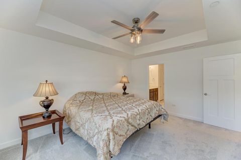 Tiny photo for 257 N MASTERS Drive, Addison, IL 60101 (MLS # 12585345)