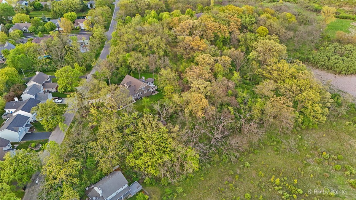 806 Wauconda Road