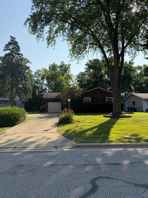 Tiny photo for 381 N Silverleaf Boulevard, Carol Stream, IL 60188 (MLS # 12724307)