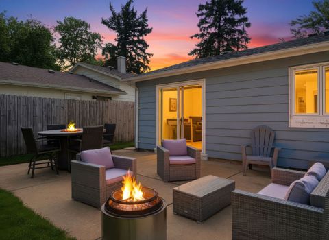 Tiny photo for 626 Debra Drive, Des Plaines, IL 60016 (MLS # 12680492)