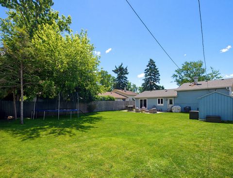 Tiny photo for 626 Debra Drive, Des Plaines, IL 60016 (MLS # 12680492)