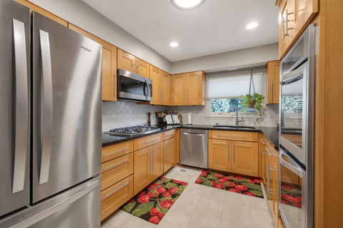 Tiny photo for 569 Northampton Circle, Elk Grove Village, IL 60007 (MLS # 12752439)