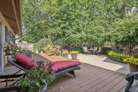 Tiny photo for 569 Northampton Circle, Elk Grove Village, IL 60007 (MLS # 12752439)