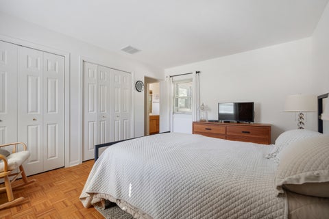 Tiny photo for 569 Northampton Circle, Elk Grove Village, IL 60007 (MLS # 12752439)